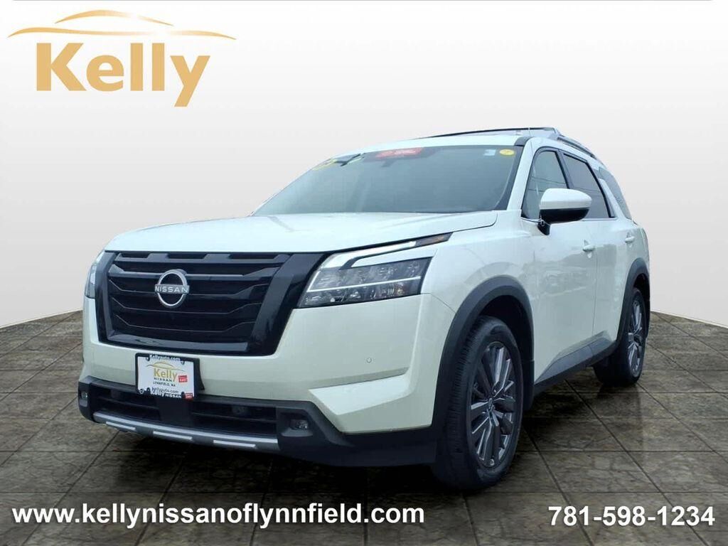 2023 NISSAN Pathfinder