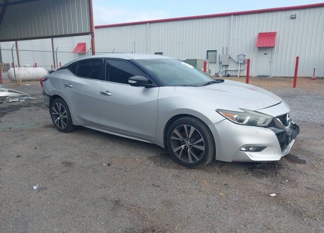 2016 NISSAN Maxima