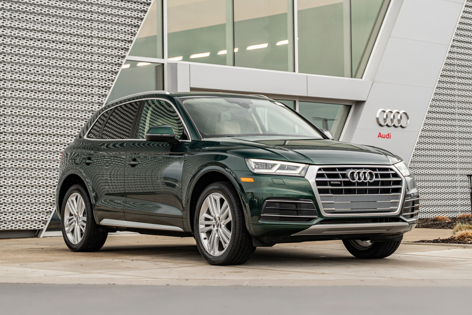 2018 AUDI Q5