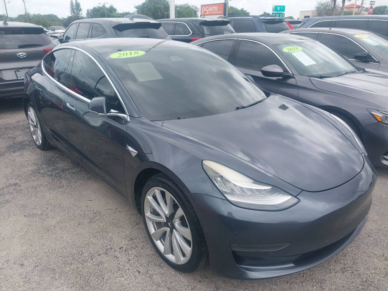 2018 TESLA Model 3