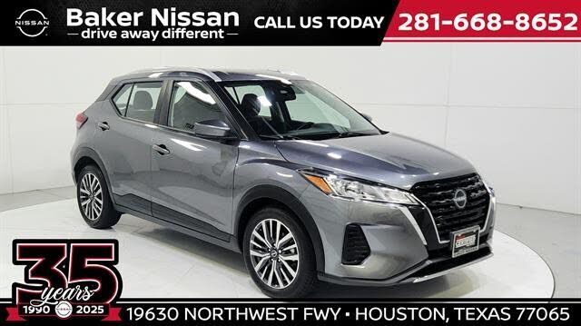 2022 NISSAN Kicks