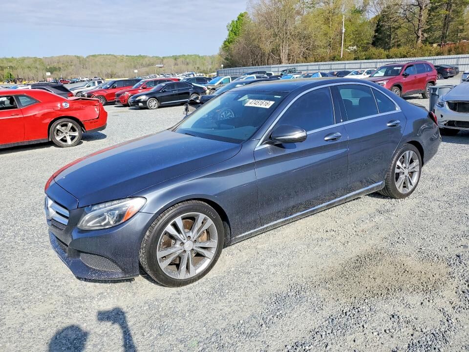 2015 MERCEDES-BENZ C-Class