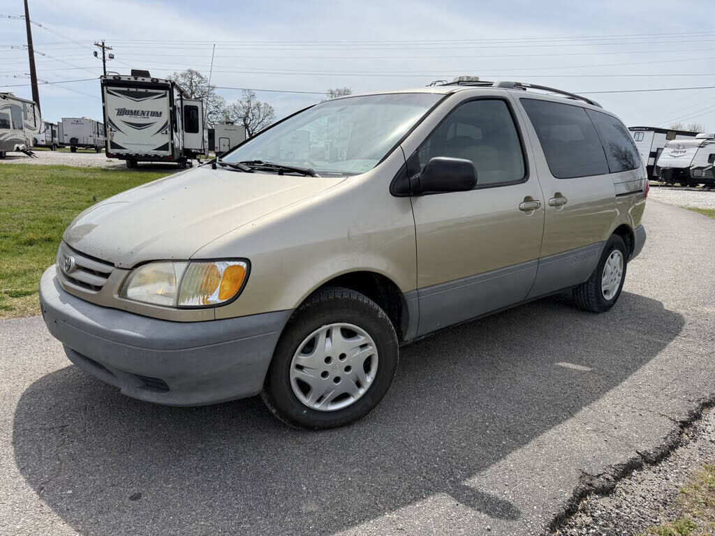 2002 TOYOTA Sienna