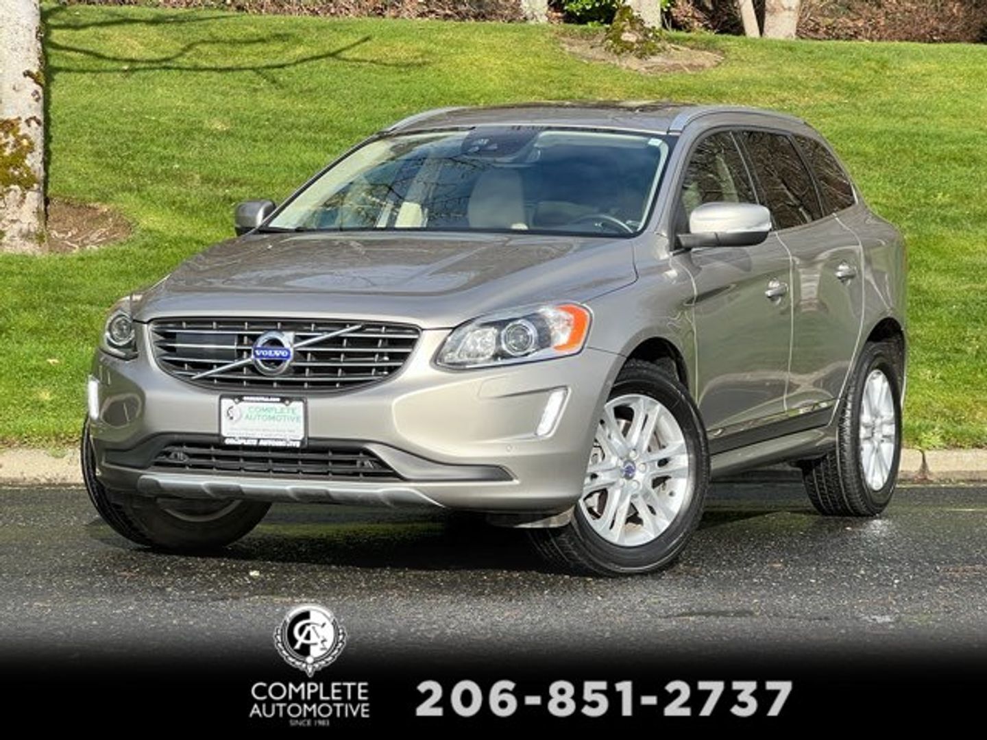 2015 VOLVO XC60