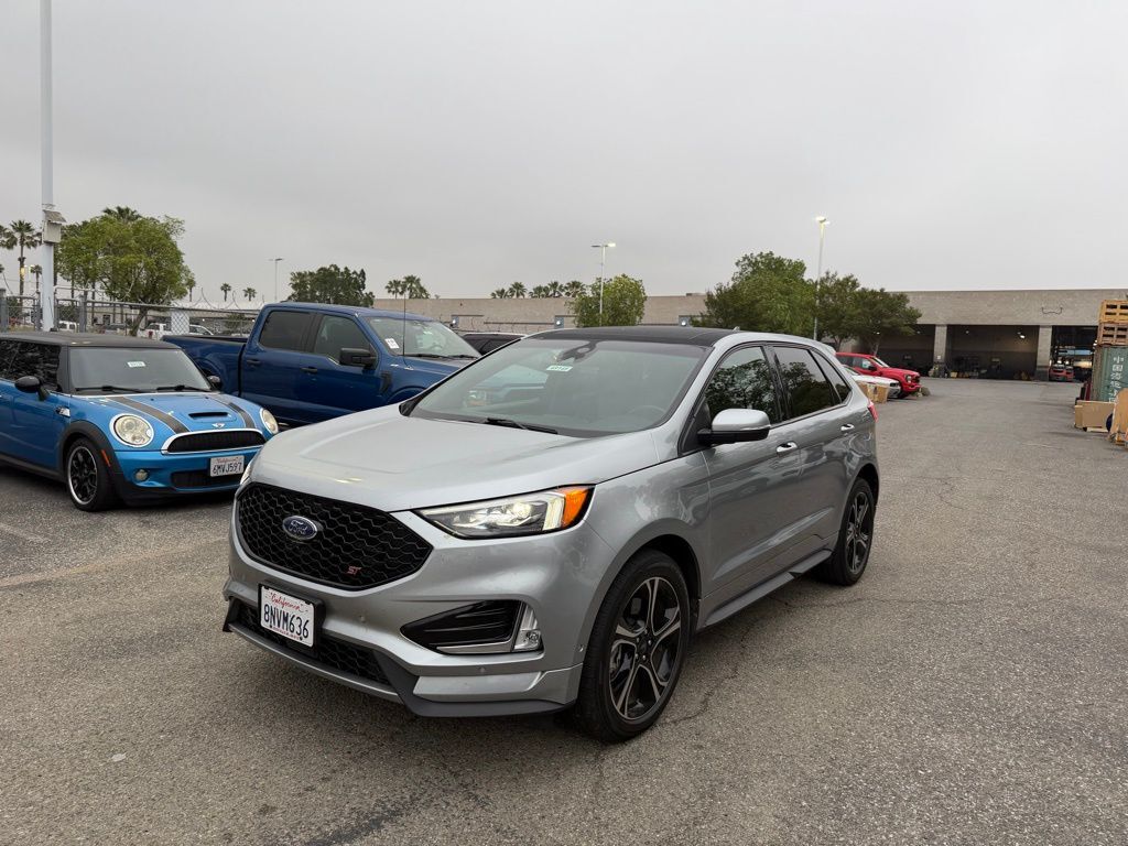 2020 FORD Edge
