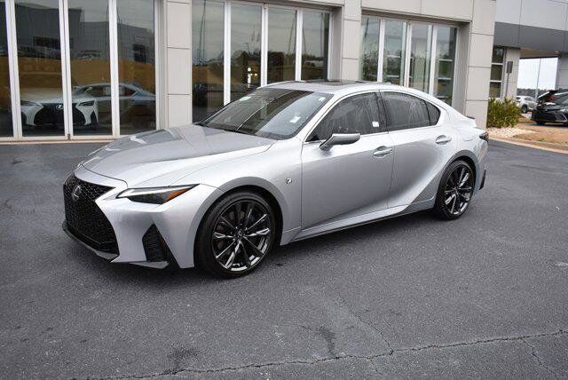 2023 LEXUS IS
