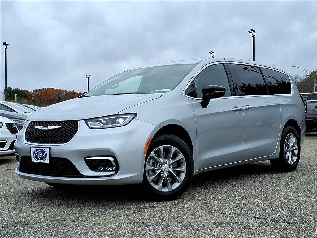 2026 CHRYSLER Pacifica