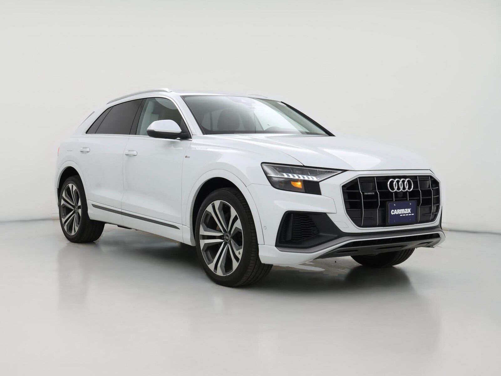 2021 AUDI Q8