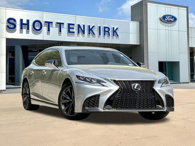 2018 LEXUS LS