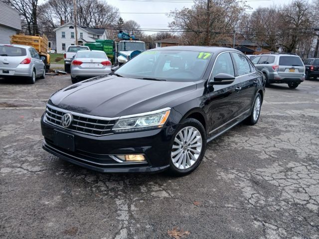 2017 VOLKSWAGEN Passat