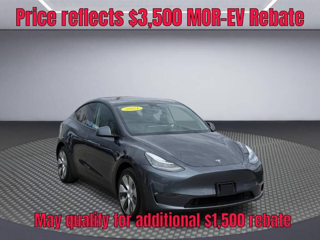 2021 TESLA Model Y