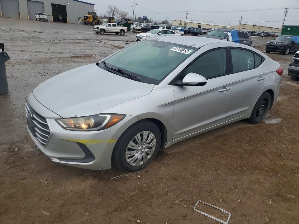 2017 HYUNDAI Elantra