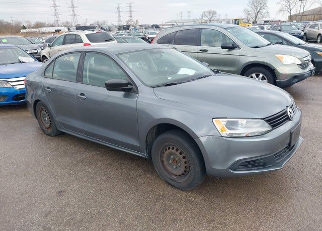 2013 VOLKSWAGEN Jetta