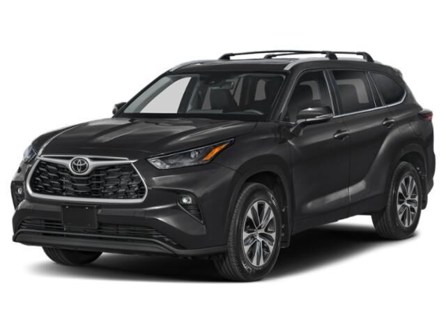 2026 TOYOTA Highlander