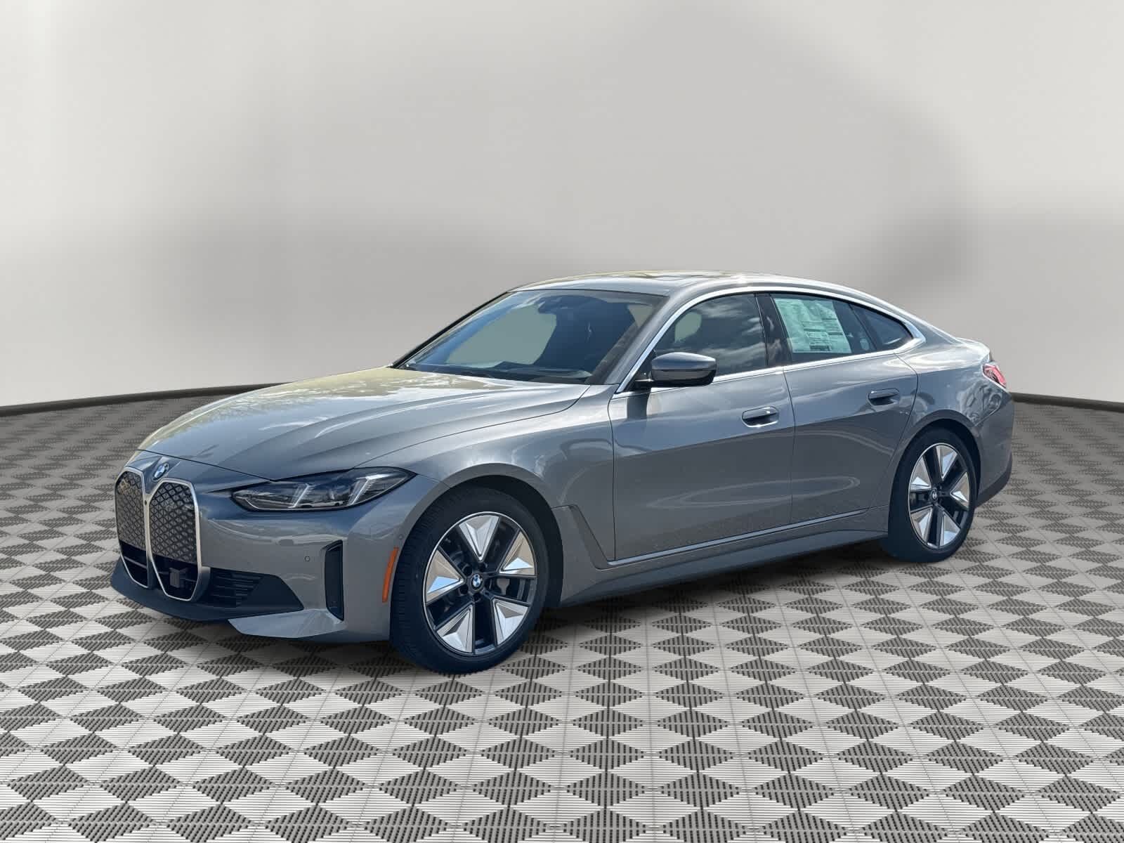 2026 BMW i4