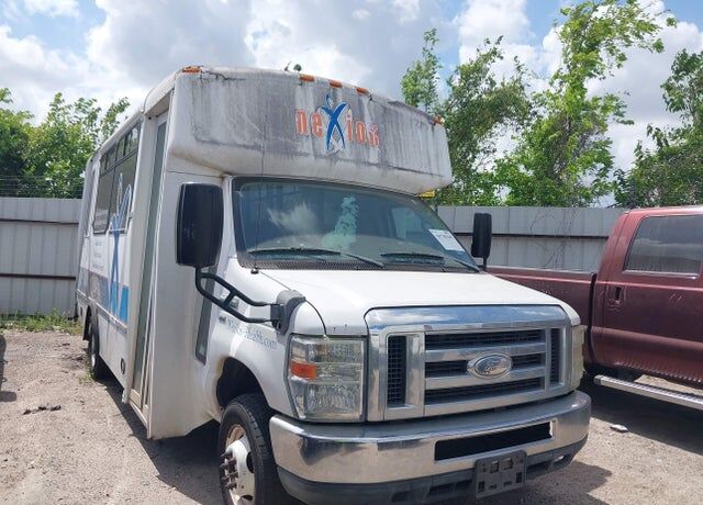 2014 FORD E-350