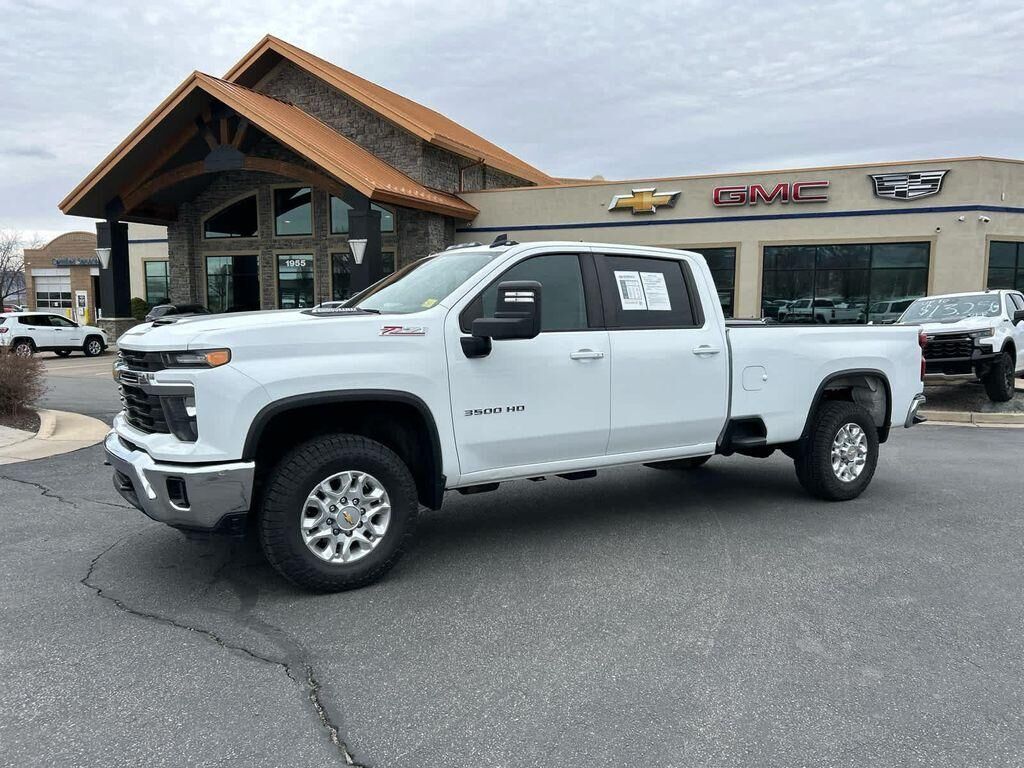 2024 CHEVROLET Silverado HD