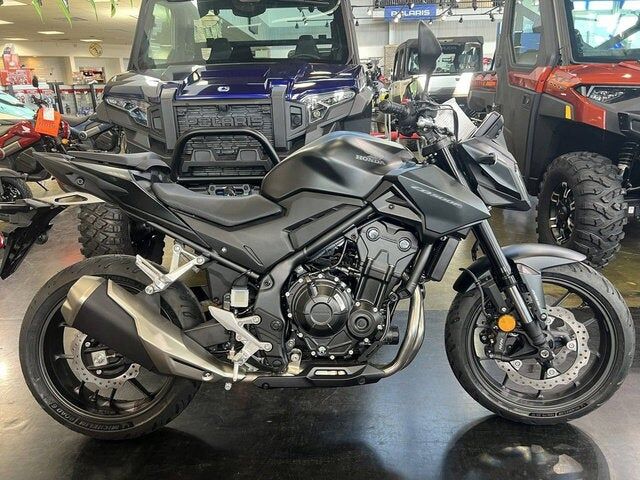 2025 HONDA CB