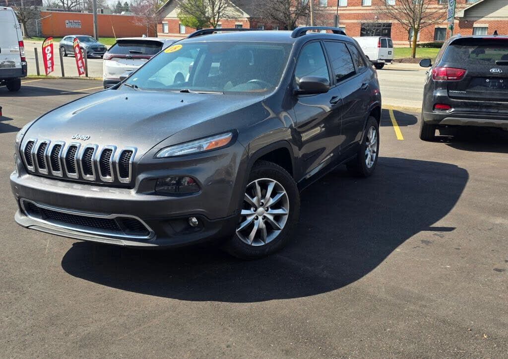 2018 JEEP Cherokee