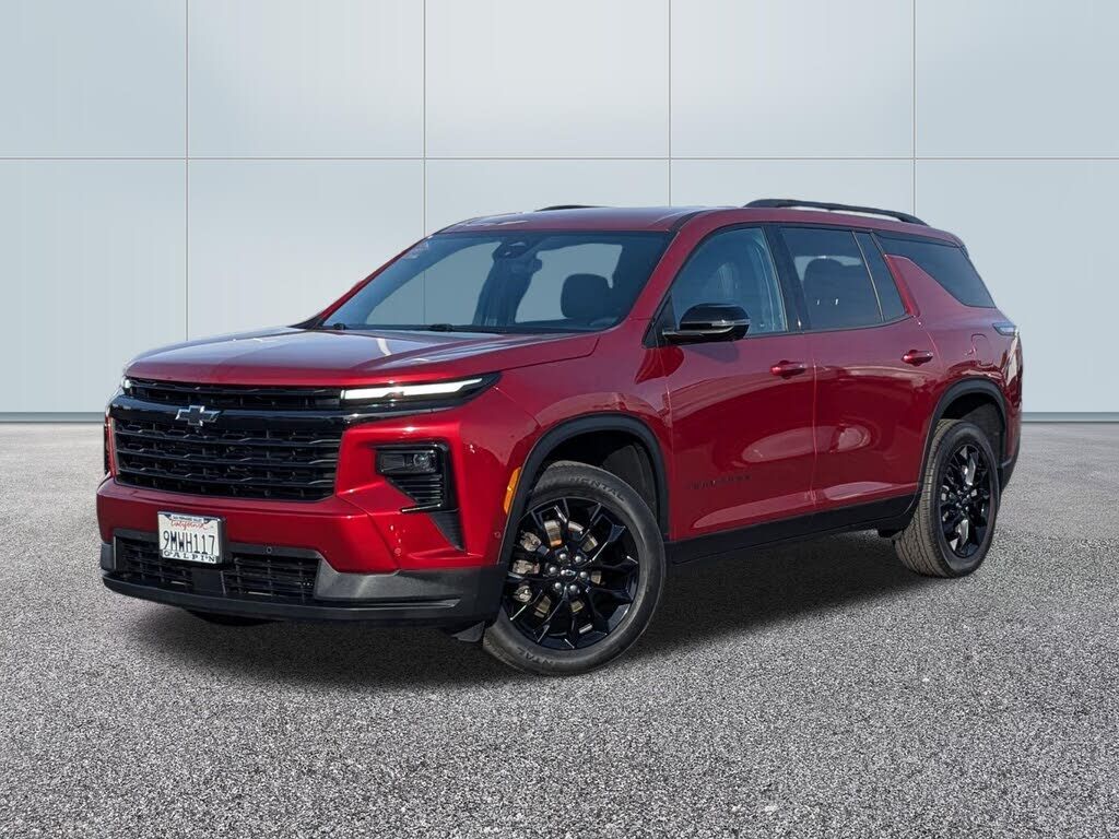2024 CHEVROLET Traverse