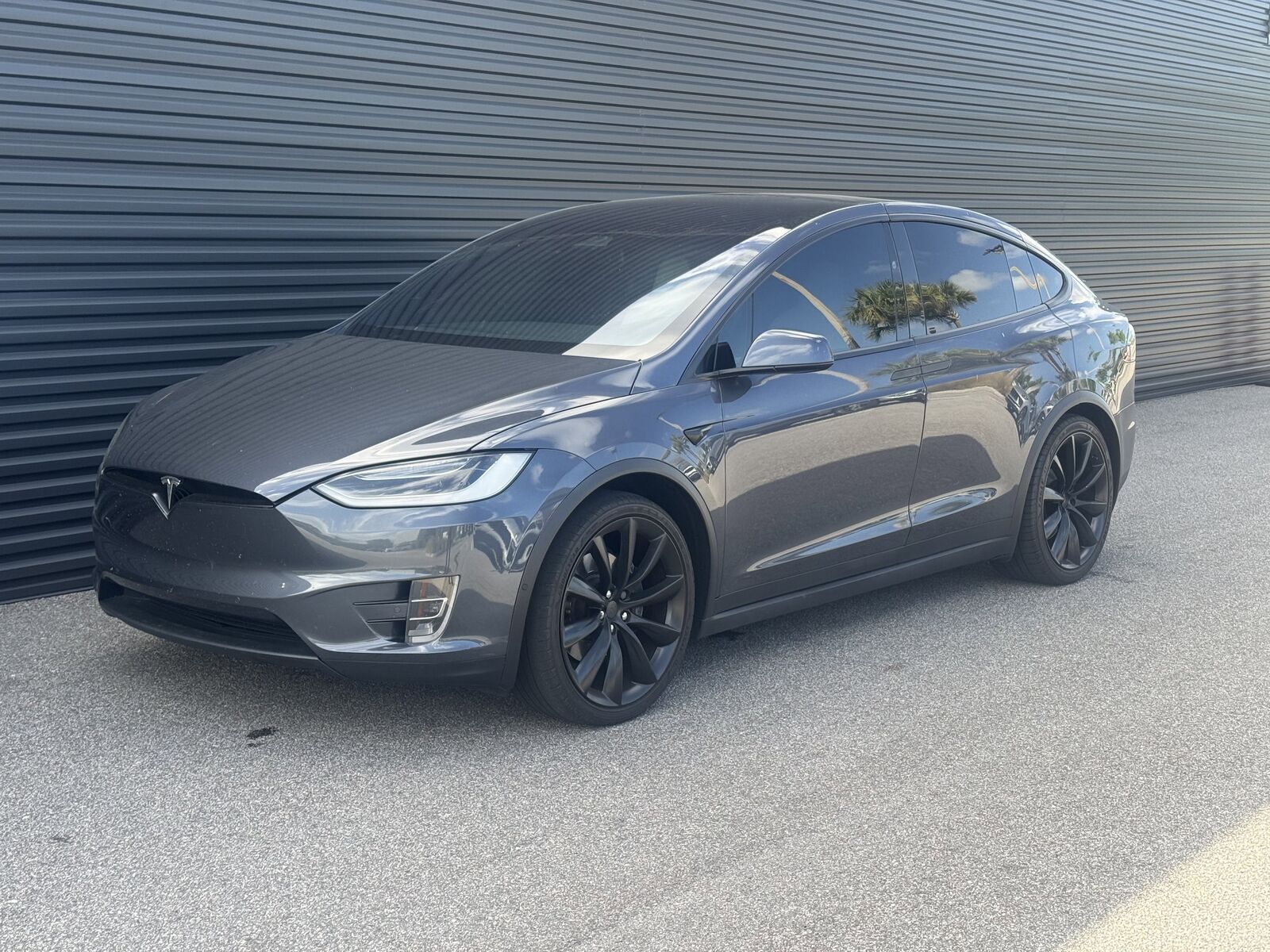 2017 TESLA Model X