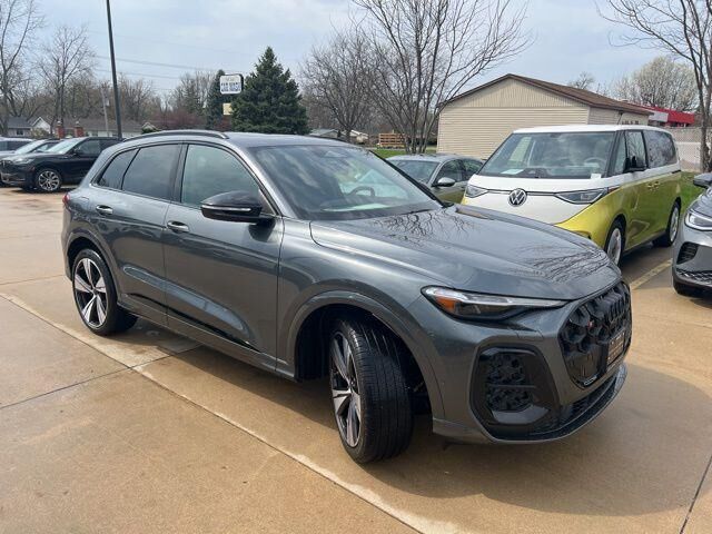 2026 AUDI SQ5