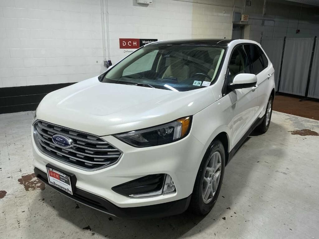 2022 FORD Edge