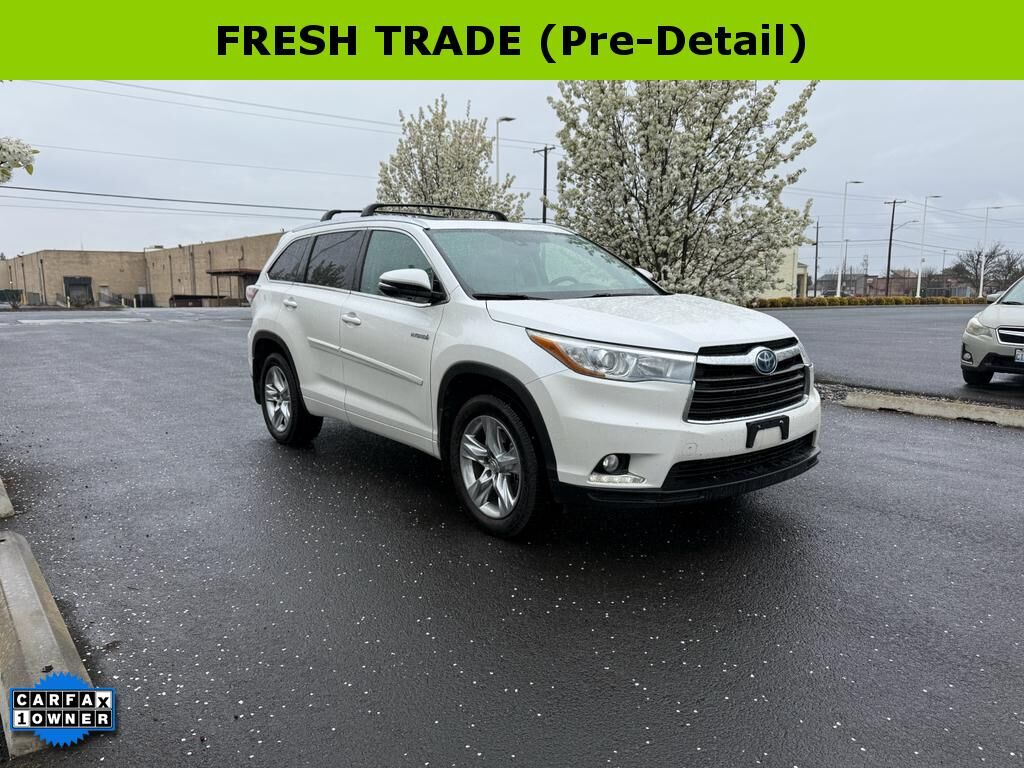 2015 TOYOTA Highlander
