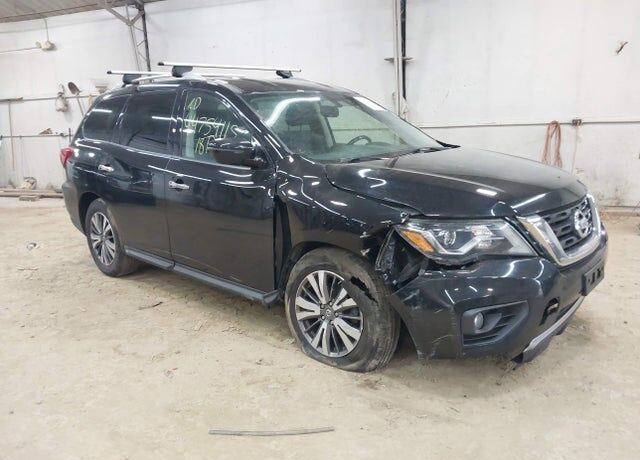 2018 NISSAN Pathfinder