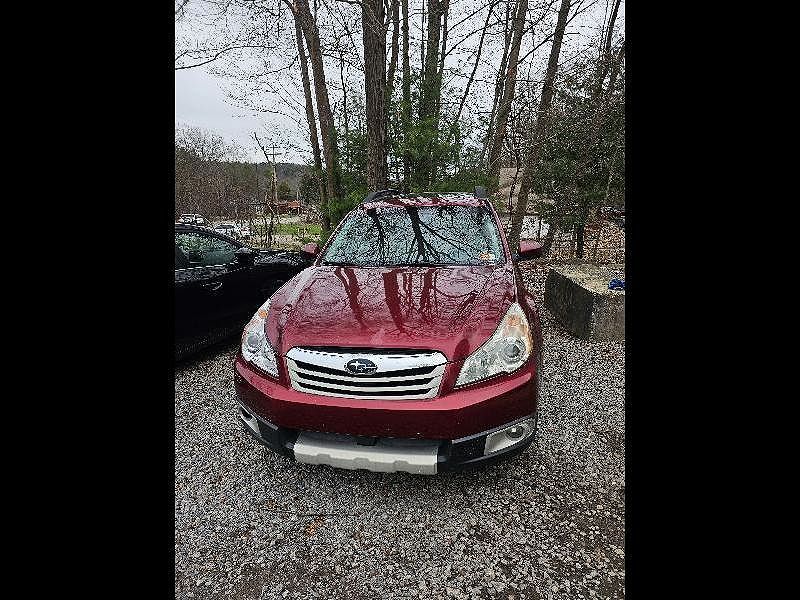 2011 SUBARU Outback