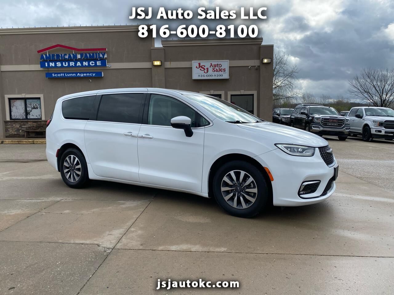 2023 CHRYSLER Pacifica