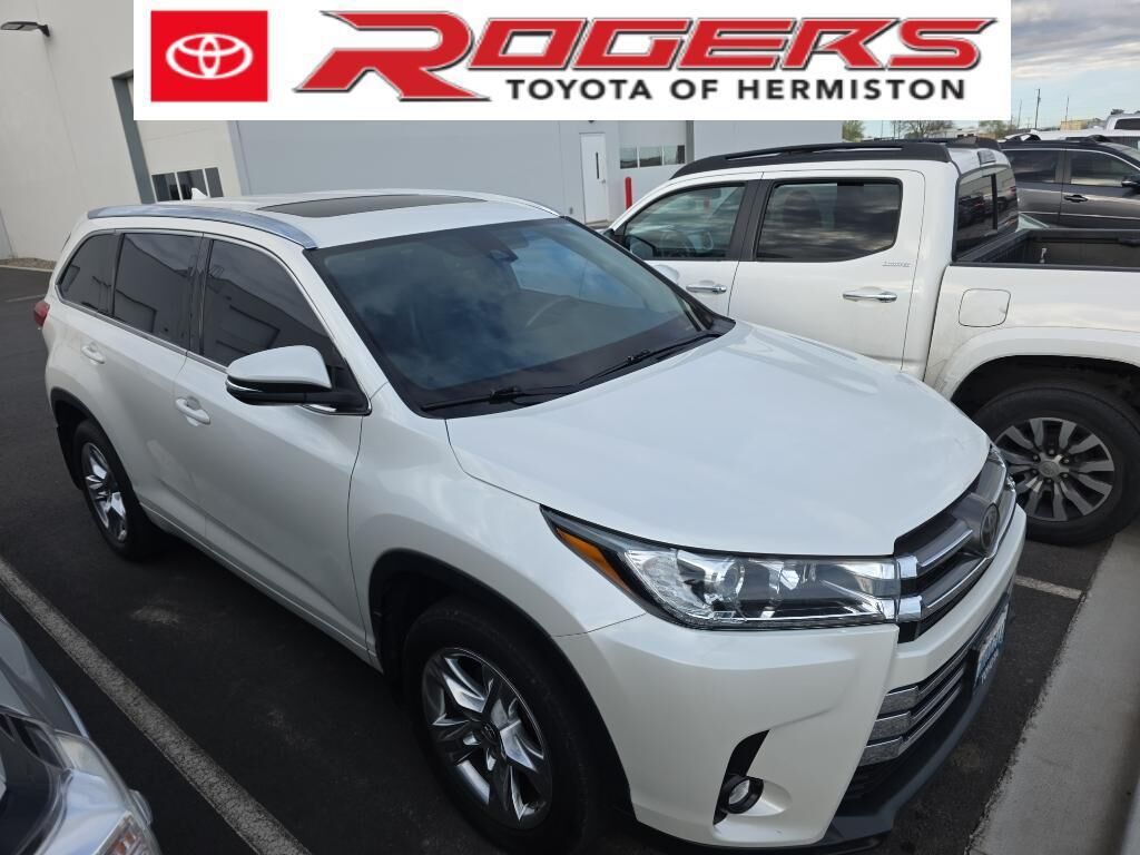 2019 TOYOTA Highlander