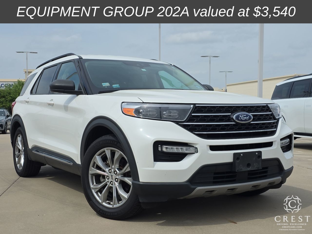 2021 FORD Explorer