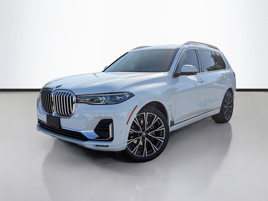 2021 BMW X7