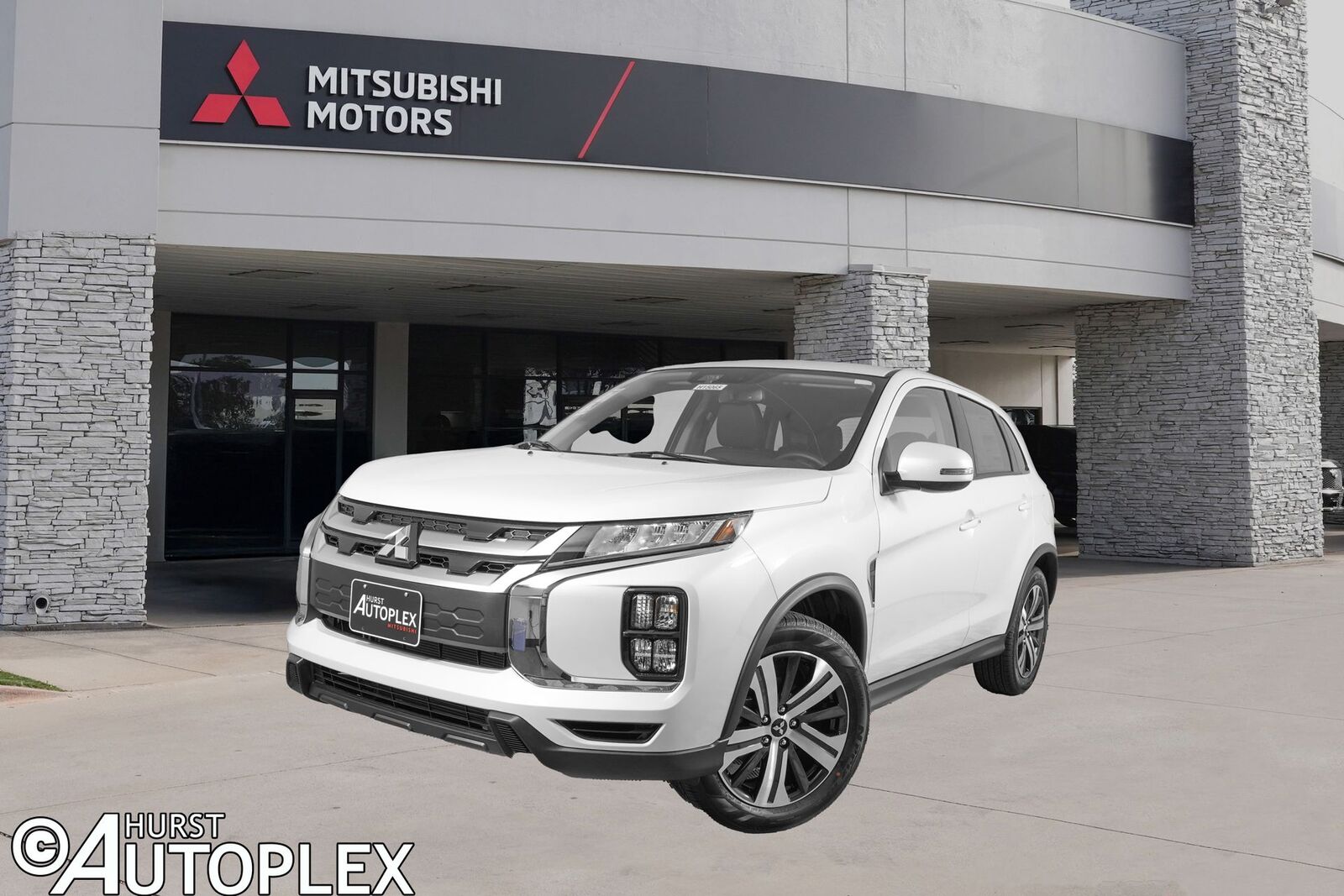 2026 MITSUBISHI Outlander Sport