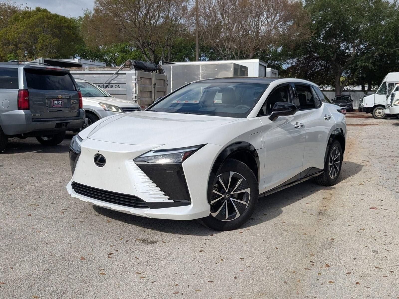 2025 LEXUS RZ
