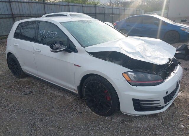 2017 VOLKSWAGEN Golf GTI