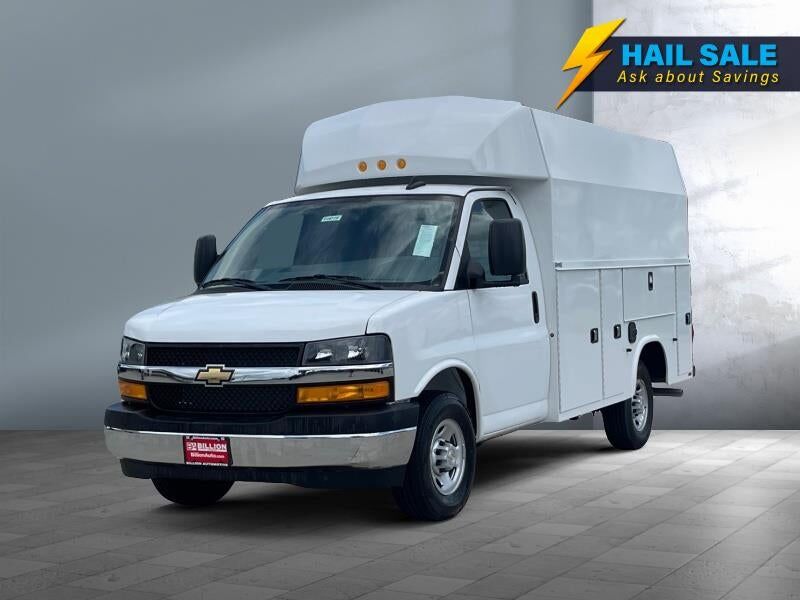 2025 CHEVROLET Express