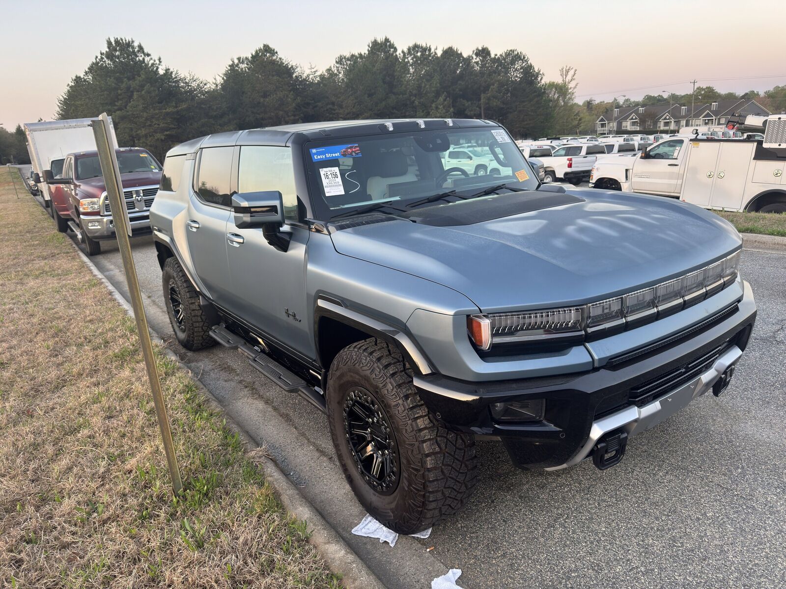 2024 GMC Hummer EV SUV