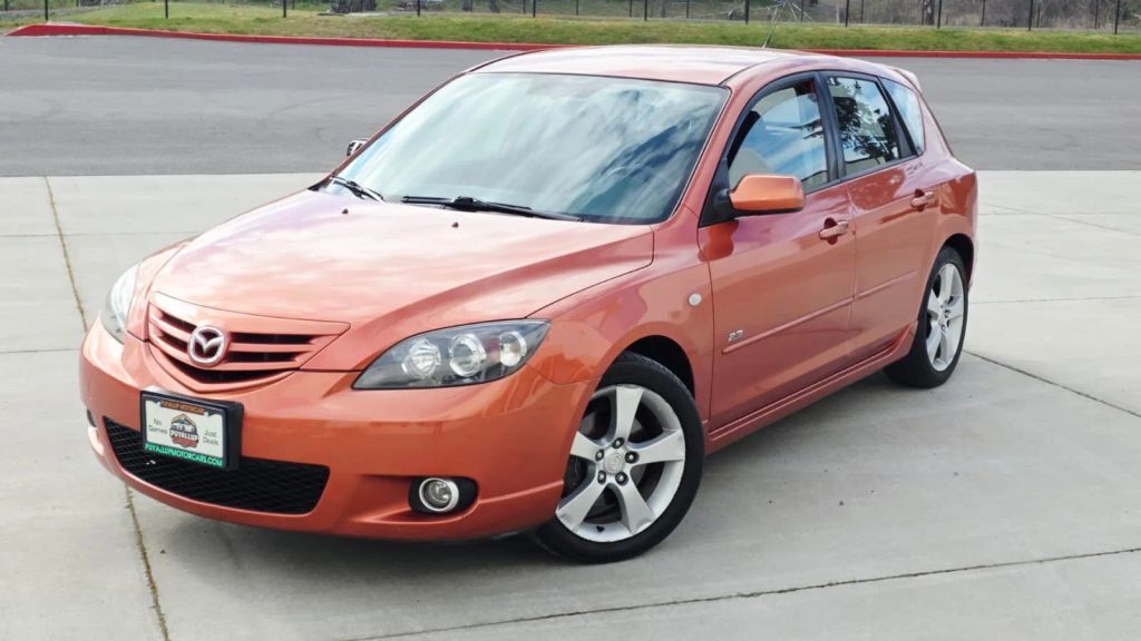 2004 MAZDA Mazda3