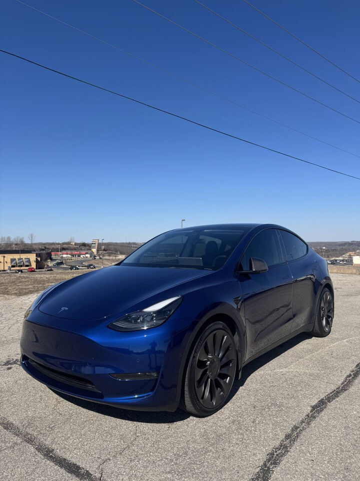 2021 TESLA Model Y