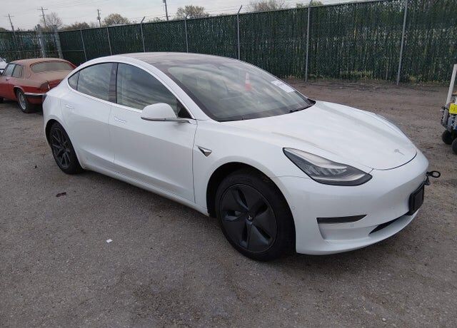 2020 TESLA Model 3