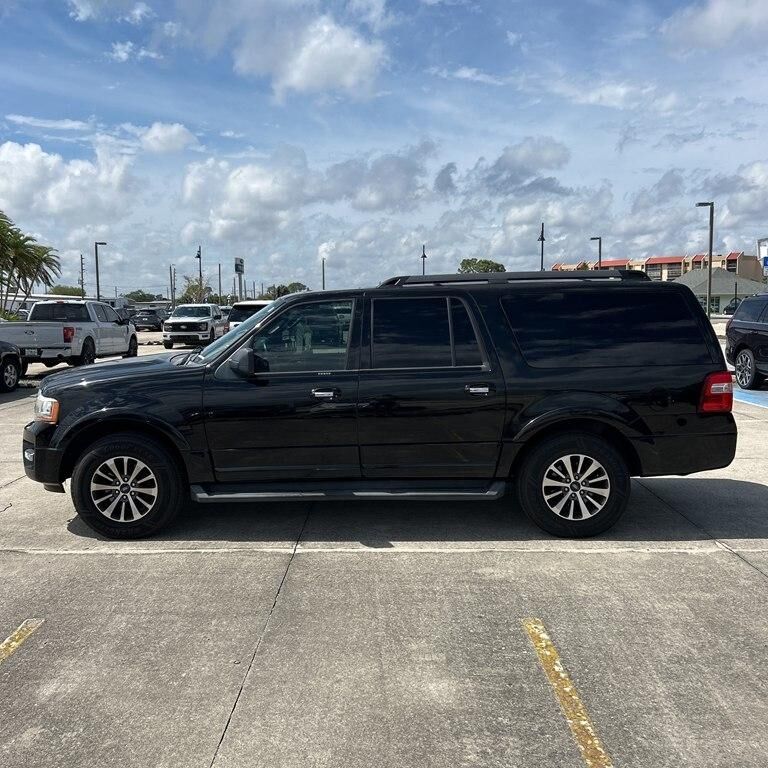 2017 FORD Expedition
