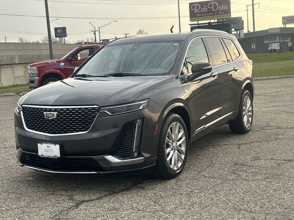 2020 CADILLAC XT6