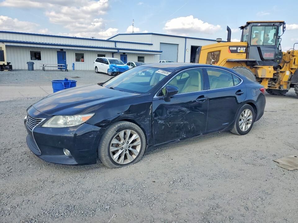 2013 LEXUS ES