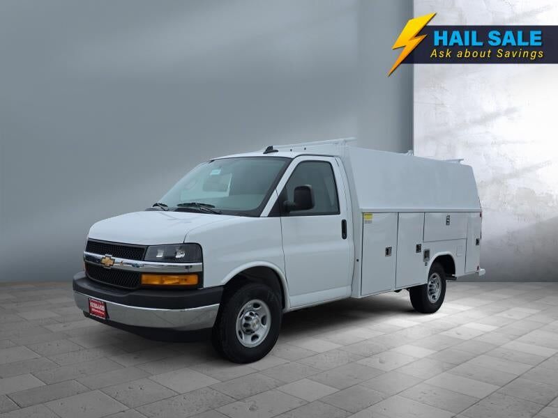 2026 CHEVROLET Express