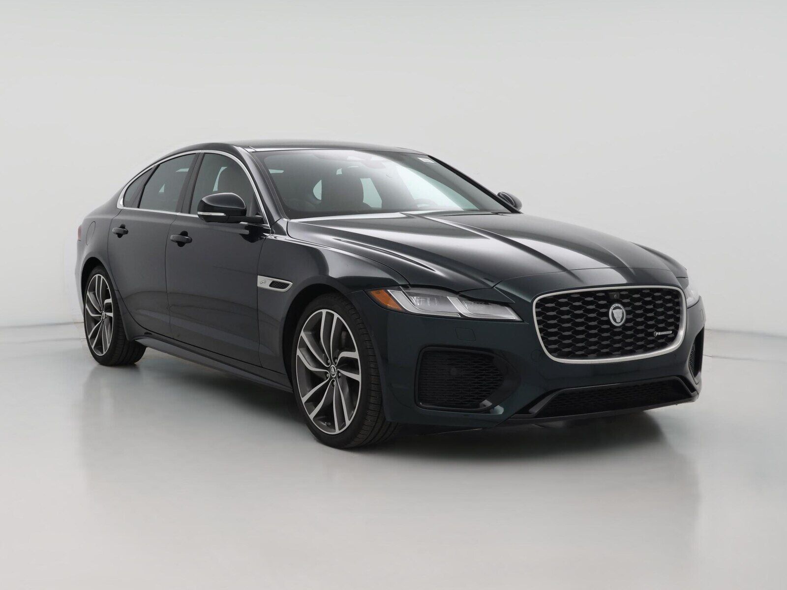 2024 JAGUAR XF