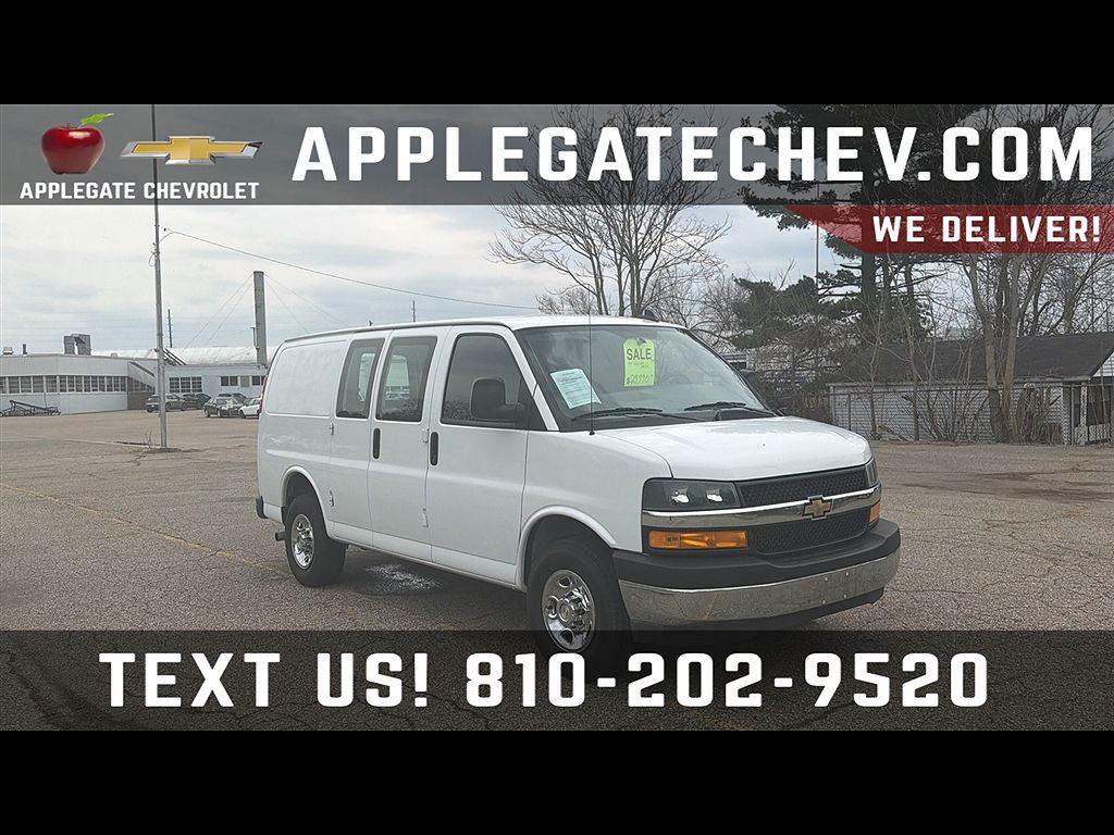 2024 CHEVROLET Express