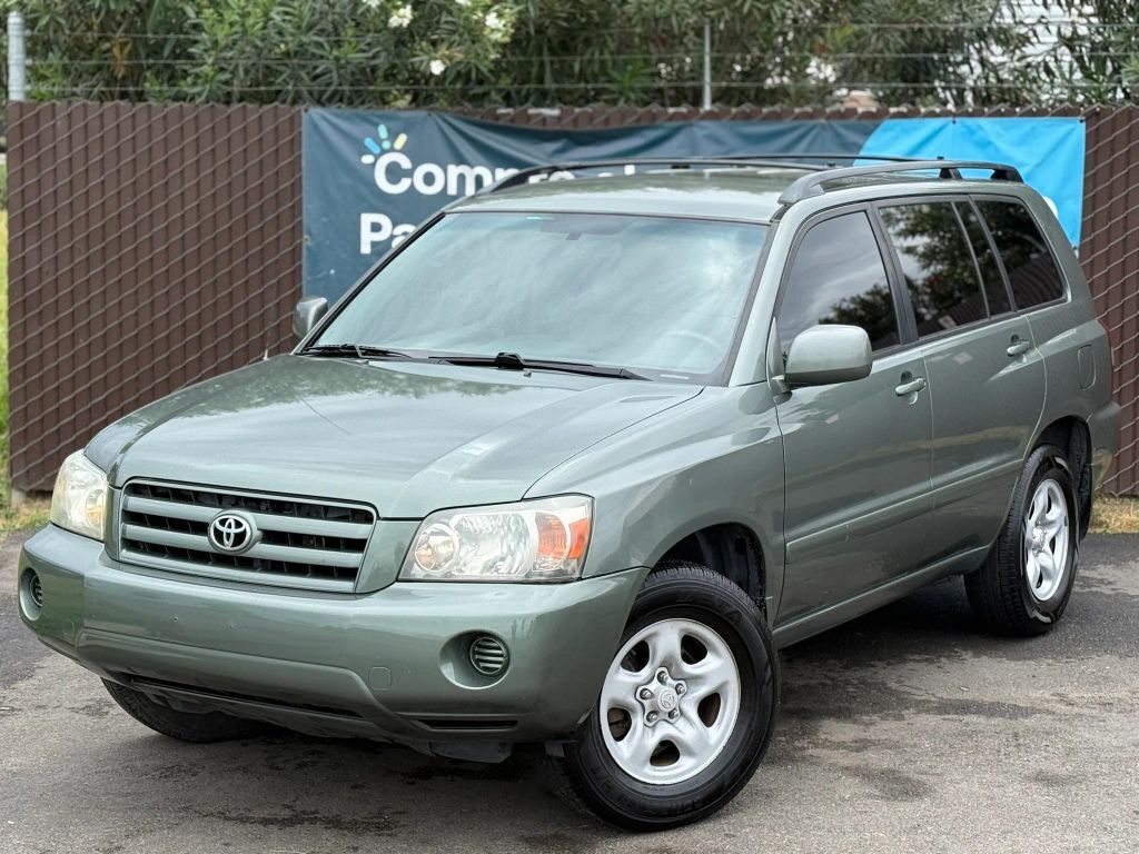 2005 TOYOTA Highlander
