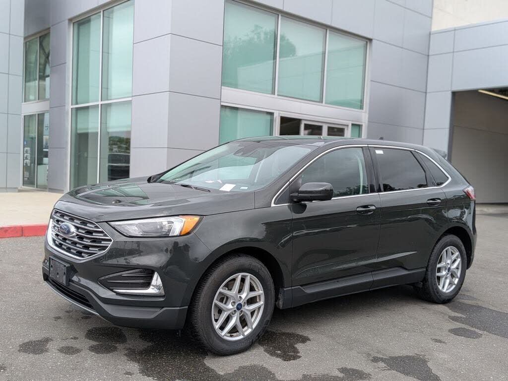 2022 FORD Edge